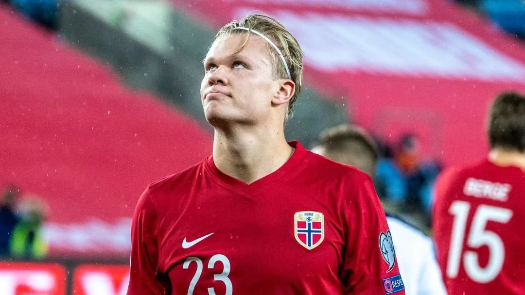 赵松源：想要帮助球队要先适应打法；希望脚下和头球兼备